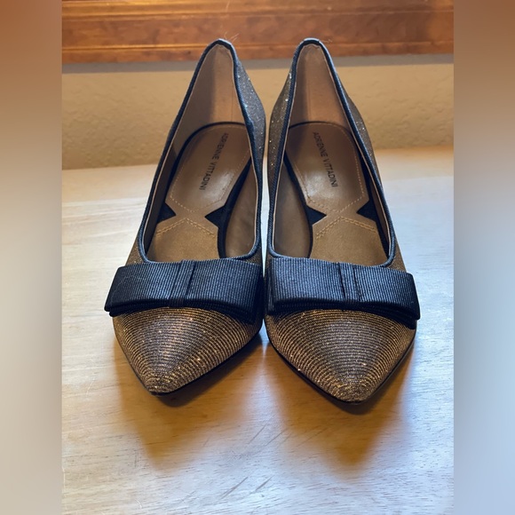 Adrienne Vittadini silver/gold sparkly Bow Pump Size 8.5 - Picture 13 of 14